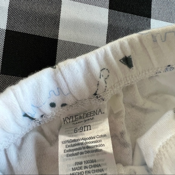 Kyle & Deena Thermal Onesie, Dino Joggers, Hat & handkerchief bib outfit - Picture 2 of 4